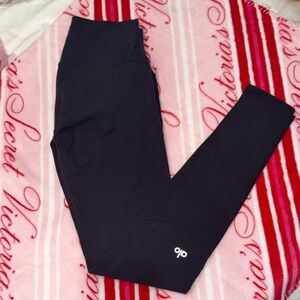 ALO Yoga Black High-Rise Performance Leggings